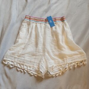 Cupshe White Shorts with Multicolor Crochet Waistband And Tassle Accents